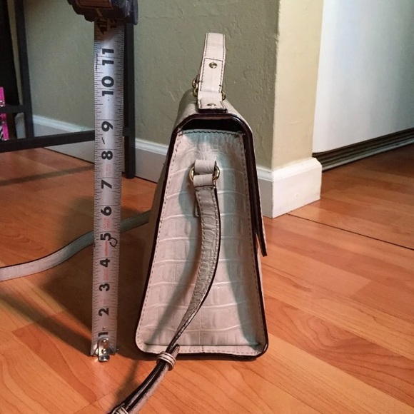 ❌SOLD❌Kate Spade Purse - Picture 4 of 6